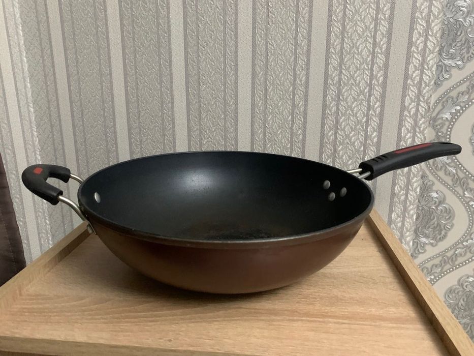 Сковородка вок (б/у)