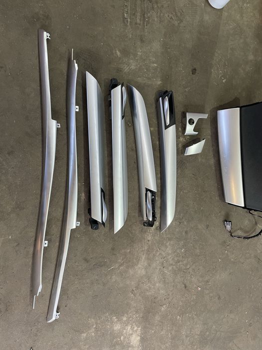 Интериорни лайстни БМВ Х6, Е71 (laistni bmw x6)