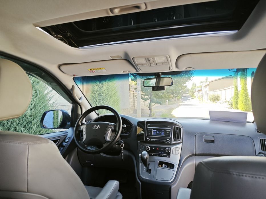 Hyundai Grand Starex