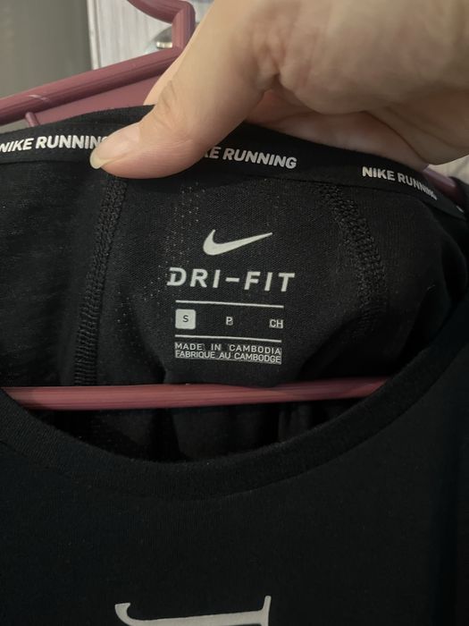 Дамска оригинална тениска Nike