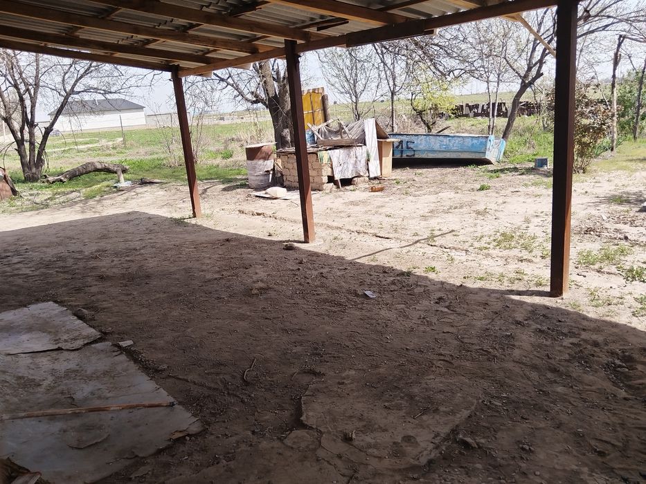 Продаётся дом с участком