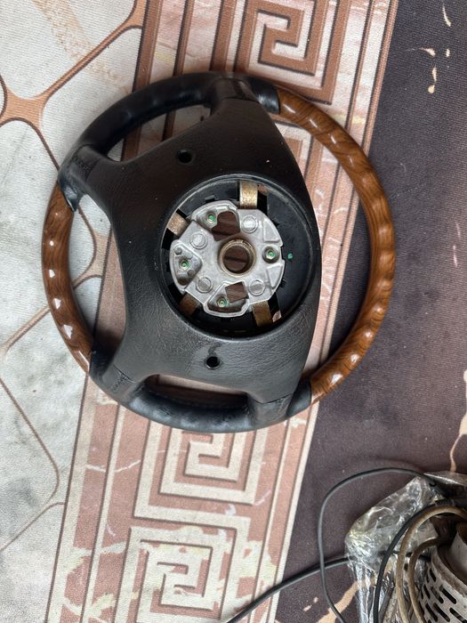 Руль дерево на мерседес