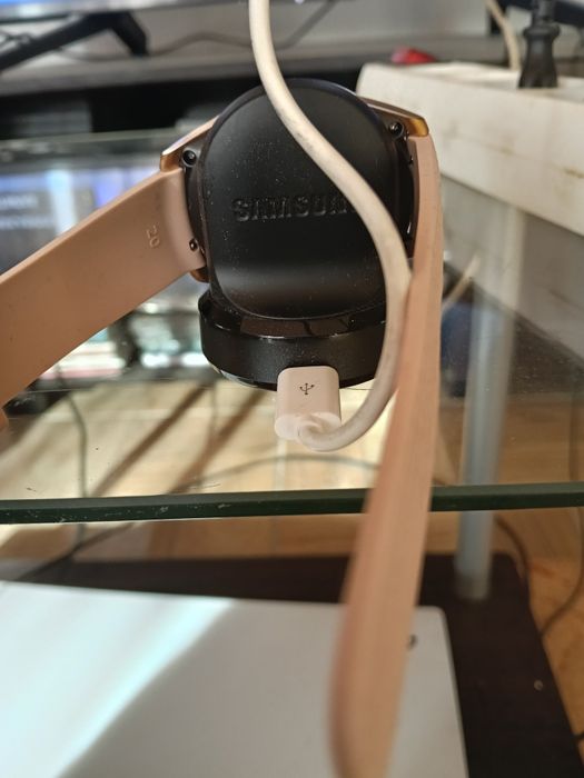 Smartwatch Samsung femei