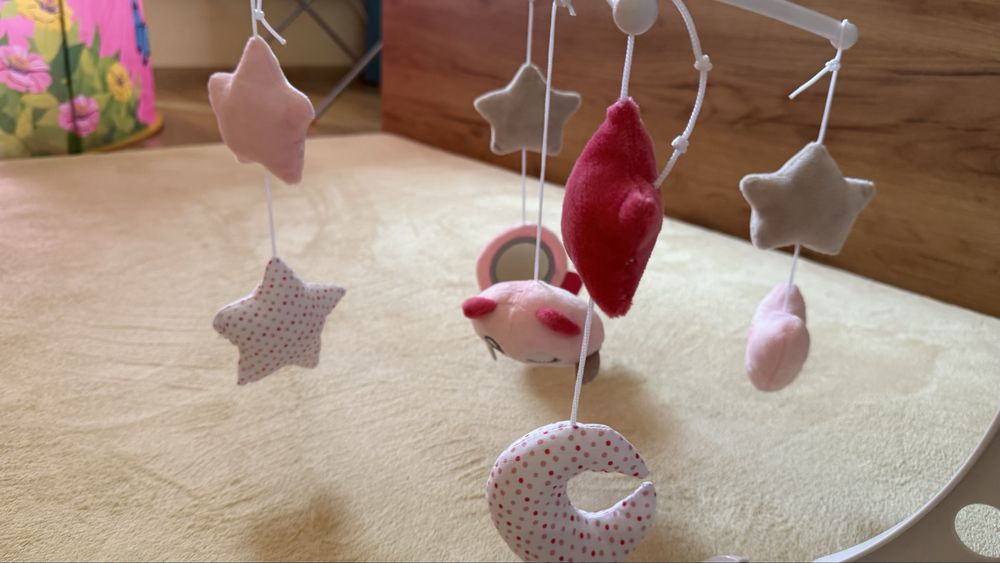 Музикална играчка за легло Chipolino НОВА