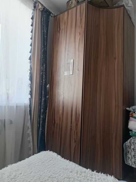 Шкаф в хоршем состоянии