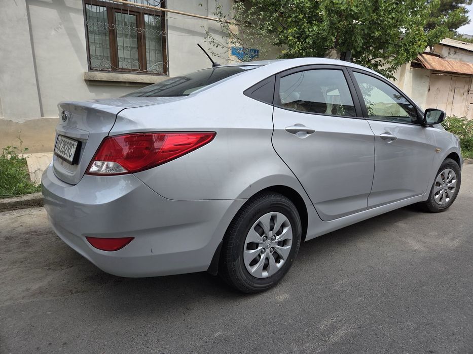 Hyundai Accent 2016 sotiladi