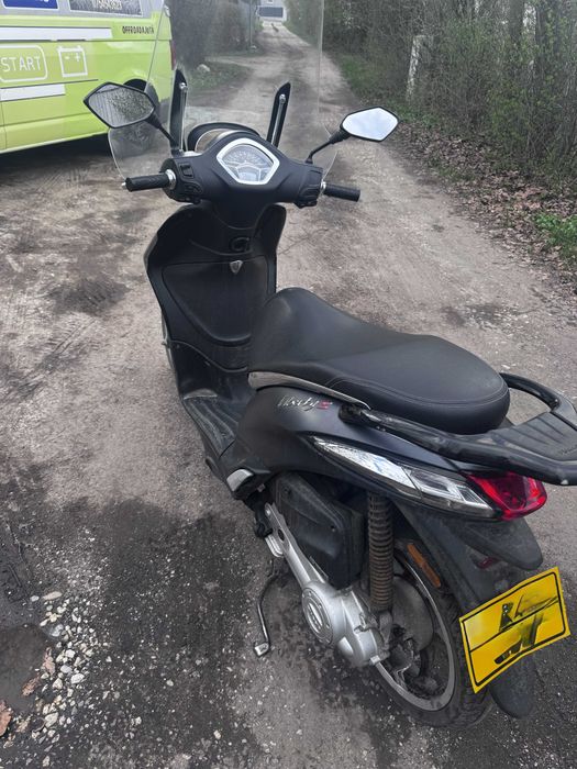 Scuter Piaggio Liberty S 50