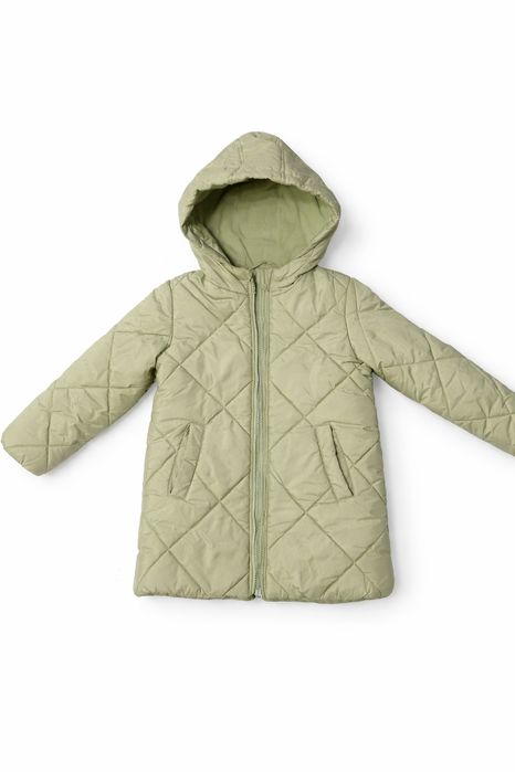 Продам куртку на девочку осень-весна