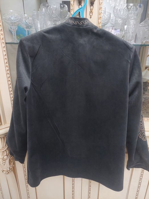 Продаётся  шапан