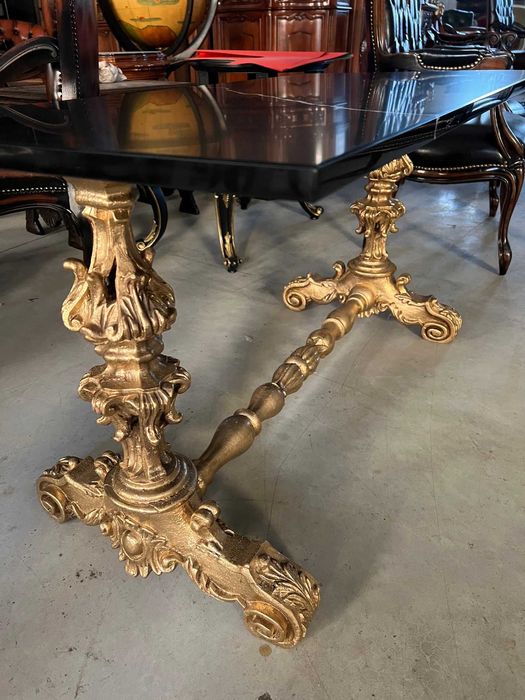 Masa de cafea Baroc!