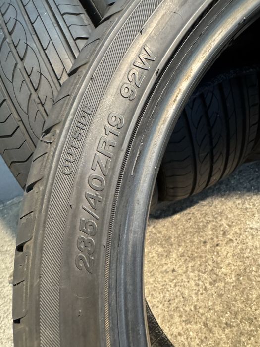 Гуми 235/40/19 CENTARA Vanti HP