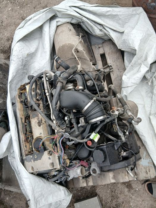 Продам 111 двигатель в зборе с навесным