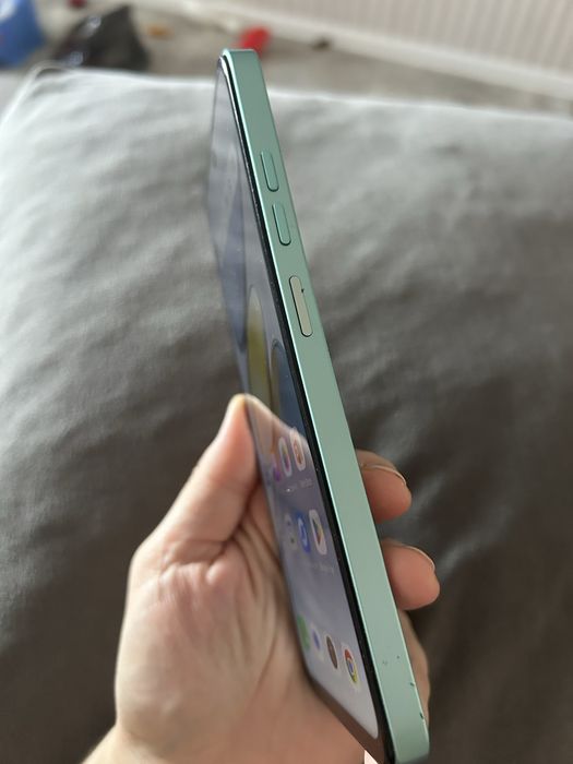 Продам телефон андройд