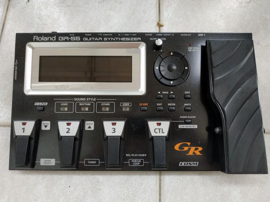 Гитарный синтезатор Roland gr 55 по отличной цене