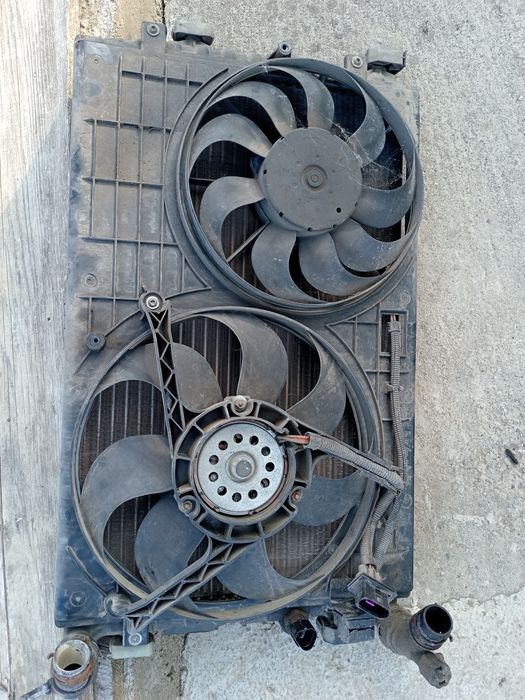 Vand piese Volkswagen Polo 9n, 1.2 benzina, cod AZQ