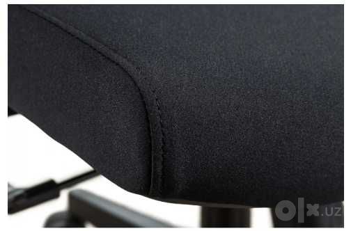 Офисное кресло ERGO Burton Blk