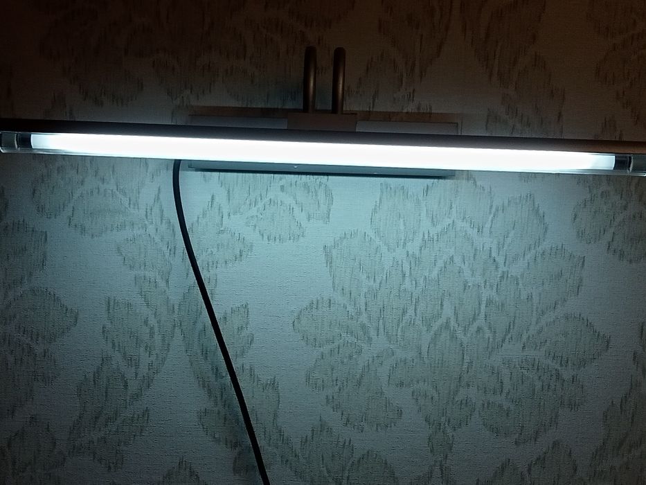 Продам подсветка для картин