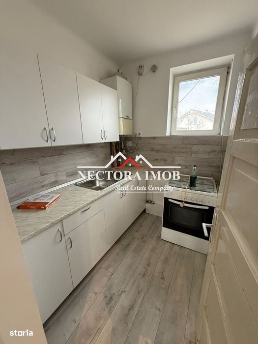 NECTORA IMOB-Apartament la casa, curte proprie, 86 mp, Parcare, 3 cam.