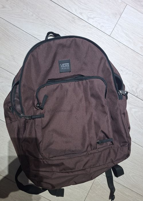 Продаю Оригинальный Рюкзак Vans
