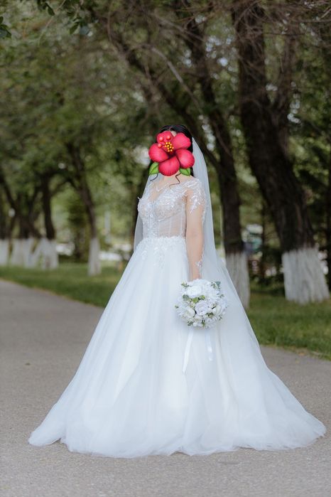 Продам свадебное платье