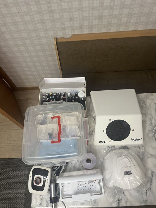 Продам набор для маникюра