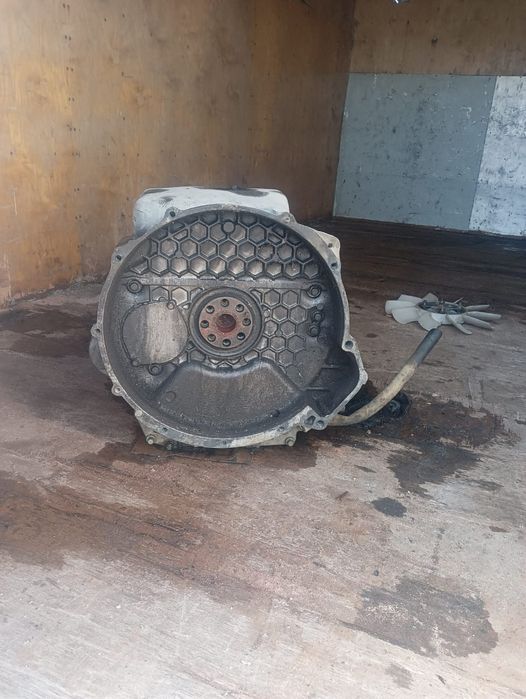 Isuzu mator sotiladi