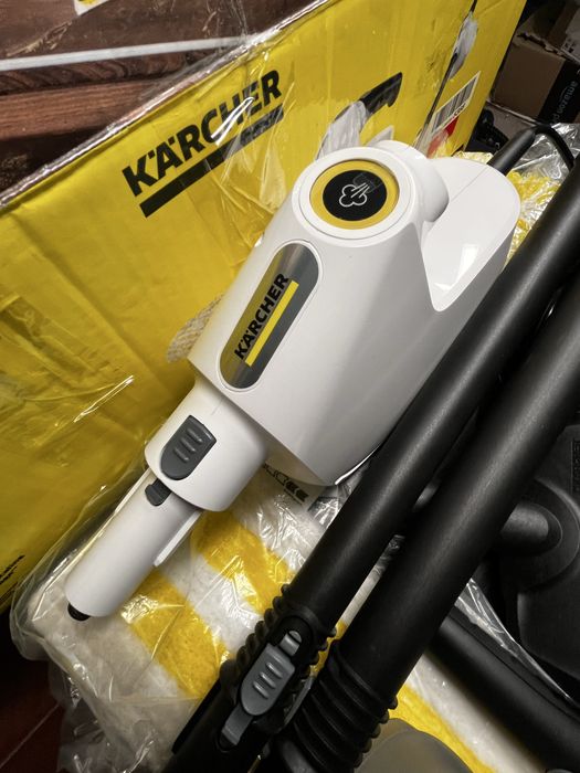 Aparat de curatat cu abur multifunctional Karcher SC 1 Multi & Up, 1300 W, rezervor 200 ml, kit curatare podea, perie de curatare cu laveta,
