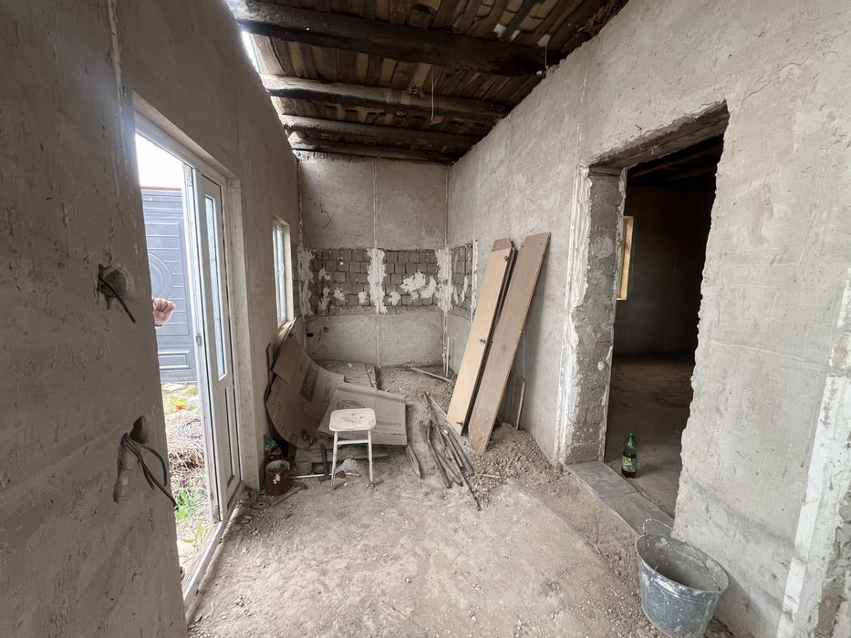 Срочна сотилади