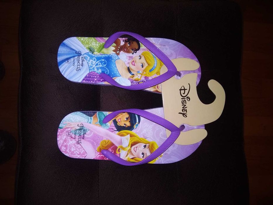 Сланцы для девочки, для бассейна