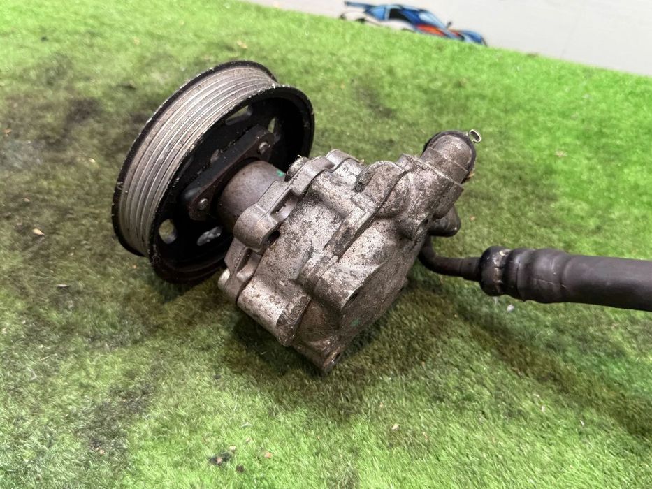 POMPA SERVODIRECTIE AUDI A6 C6 AVANT 2.0 DIESEL 2009 COD OEM 4F0145156B / 7651955139 2006-2010