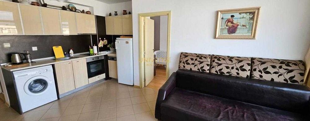 Продава се Двустаен апартамент в к.к. Слънчев бряг - 77 кв.м за 897 €/кв.м - Снимка #2