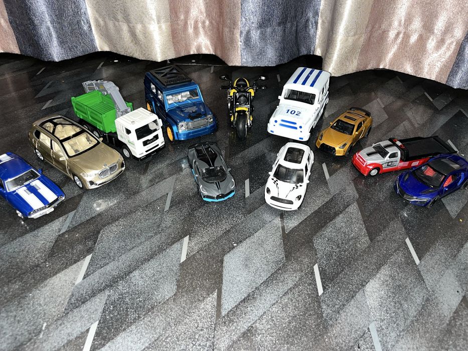 СРОЧНО! машинки очень качественные