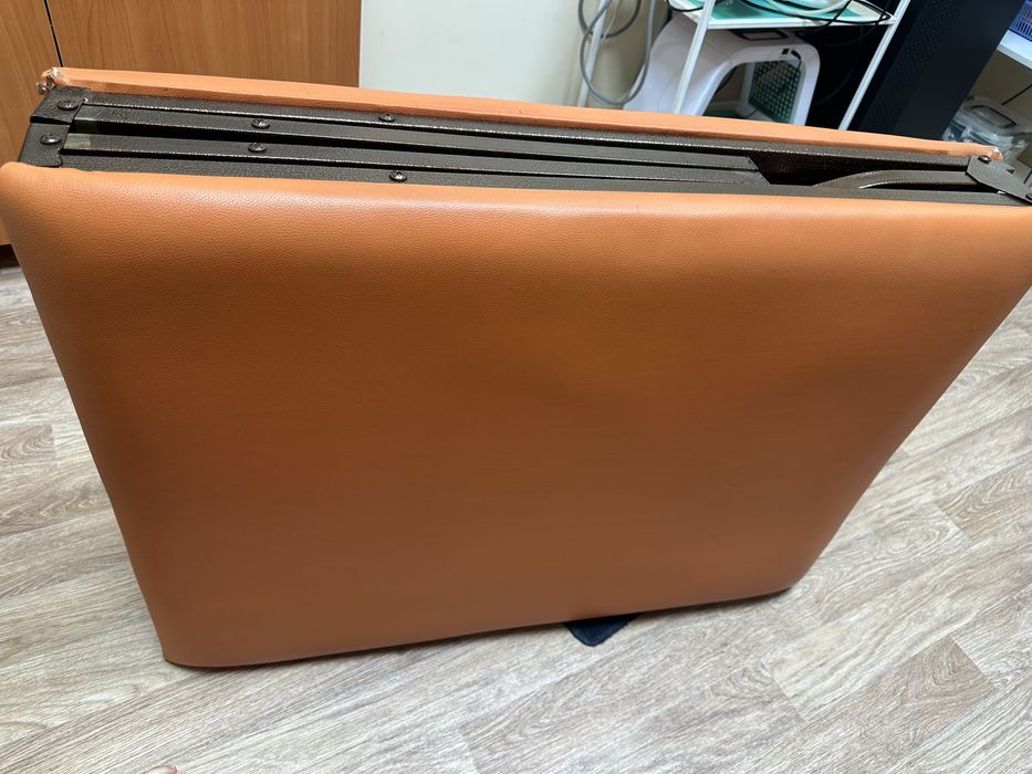 Кушетка массажная