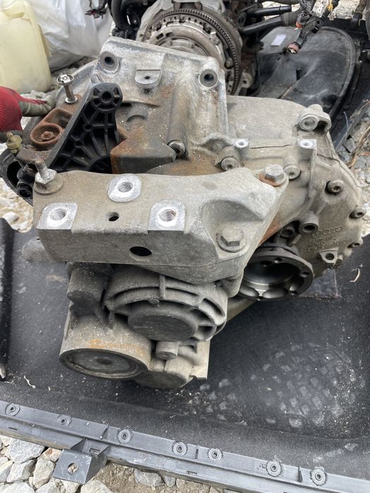 Скоростна Кутия VW Passat B6 2.0TDI 140