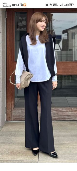 Uniqlo Элегантные расклешенные брюки