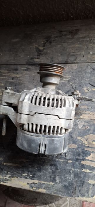 Продам генератор ауди