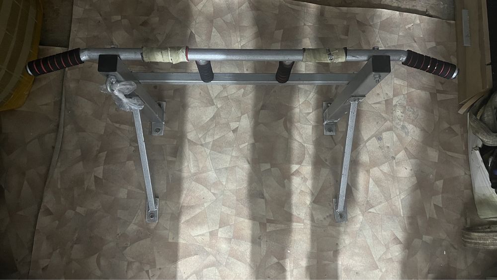 Продам турник качественный