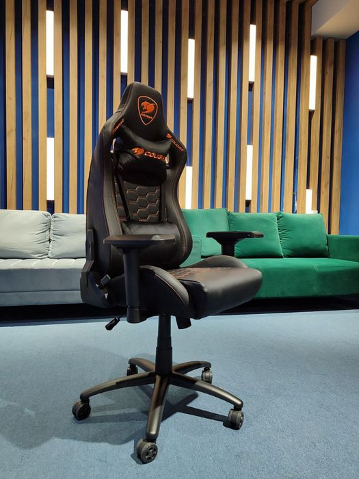 Спортивное кресло, кресло для геймеров, игровое кресло со склада.