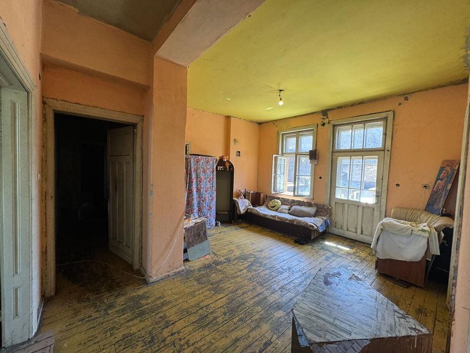 Тристаен апартамент на ТОП локация! Център!