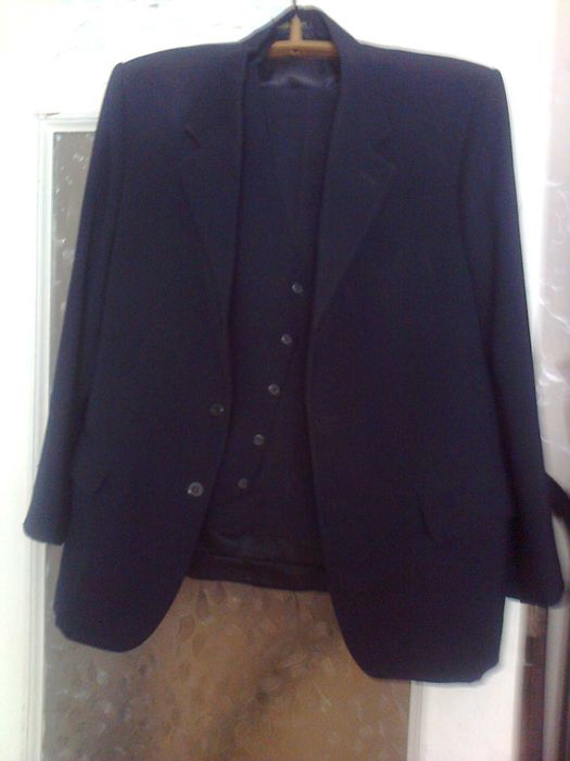 продам мужскую одежду