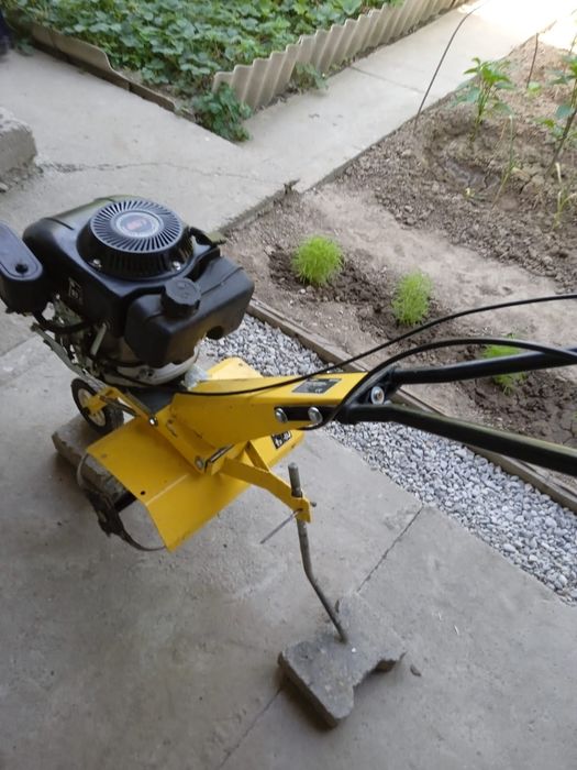 Продам Культиватор Крот