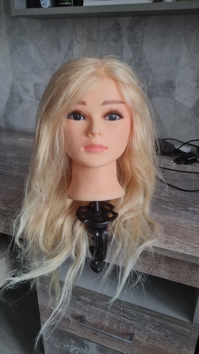 Продам голову манекен блондинка