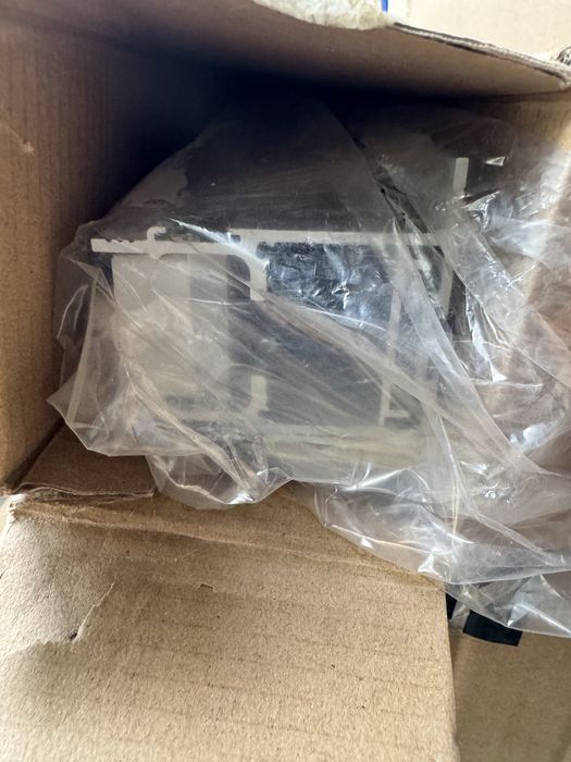 Встраиваемый светильник Taglio 55-E004-M3-CL.