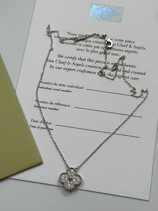 Colier Van Cleef & Arpels Aur Alb 750 Diamonds