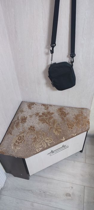 Продам Шкаф угловой