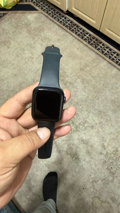 Продам Apple Watch Se Gen 2