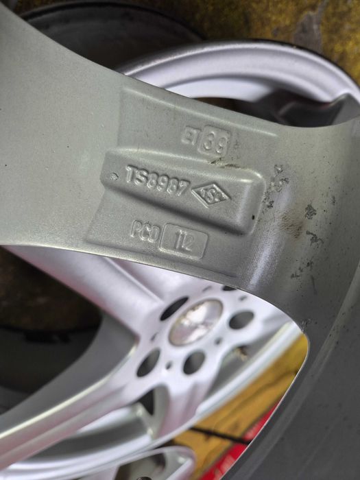 Jante Aliaj 5x112 17'' VW Golf Passat Touran Caddy Tiguan Skoda AUDI