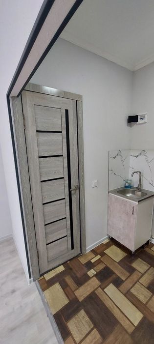 Срочно продаётся 1 комнатная квартира 4 этаж