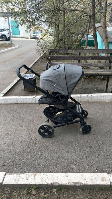 Продам коляску Joie Chrome
