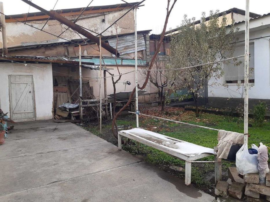 участок, яшнабад район ул. Мухтар Ашрафий, 3,15 сот. 5 комнат